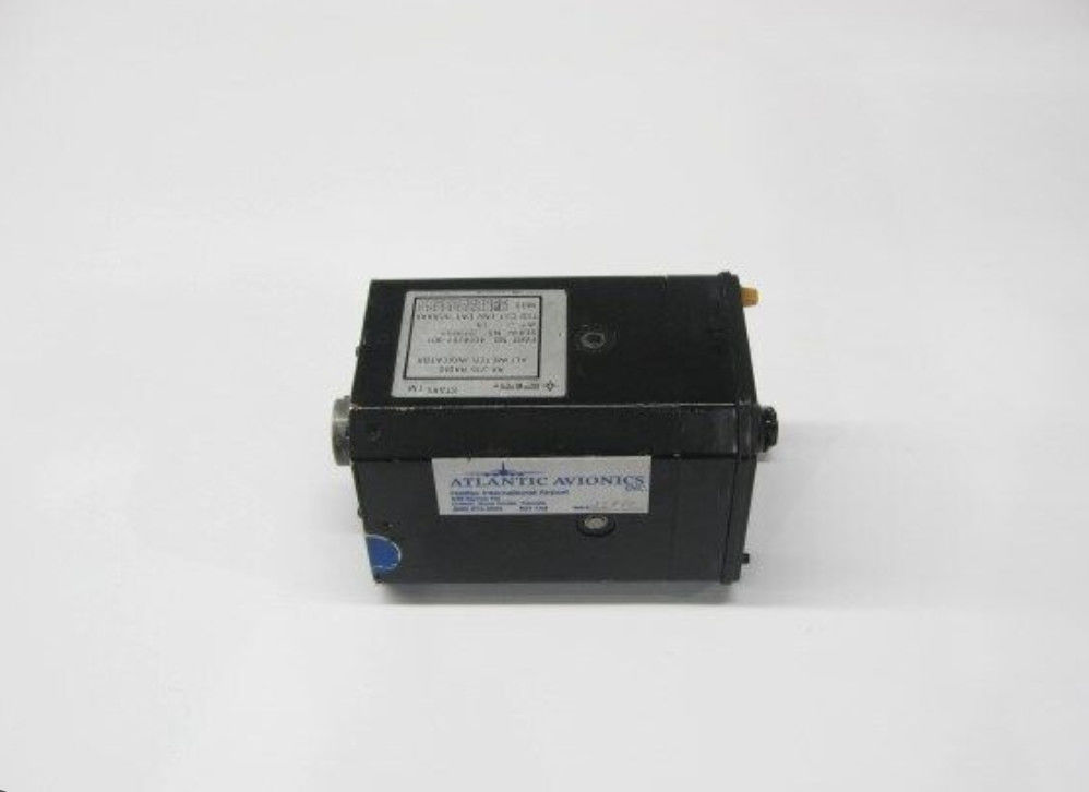 Display LCD de rádio-altímetro digital leve Frequência 4,2 GHz RTCA DO-160G certificado